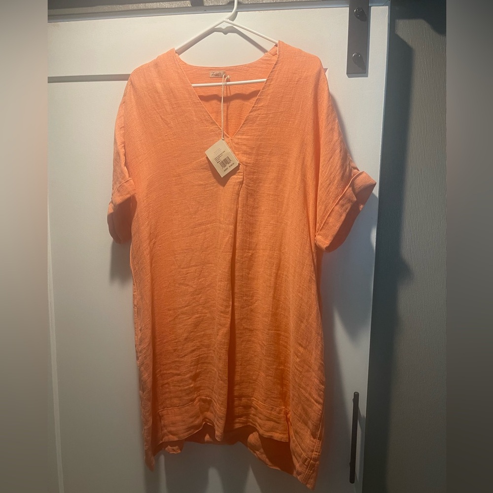 Faherty Orange Short Sleeve Tee Casual